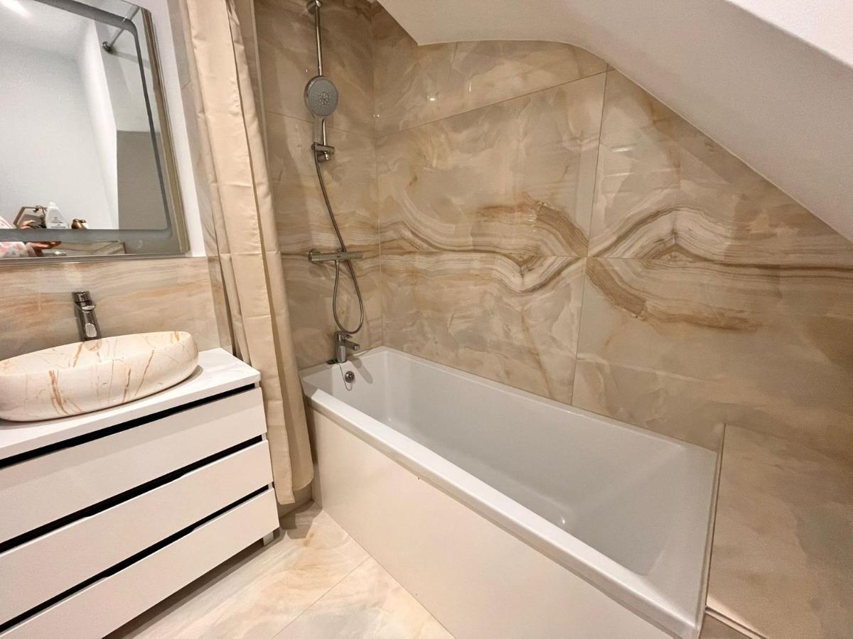 Luxurious Double Bedroom, Ensuite With Free Wifi. Oxford Kültér fotó